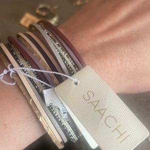 Saachi bracelet